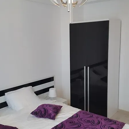 Porto Torres Purple アパート ナボダリ
